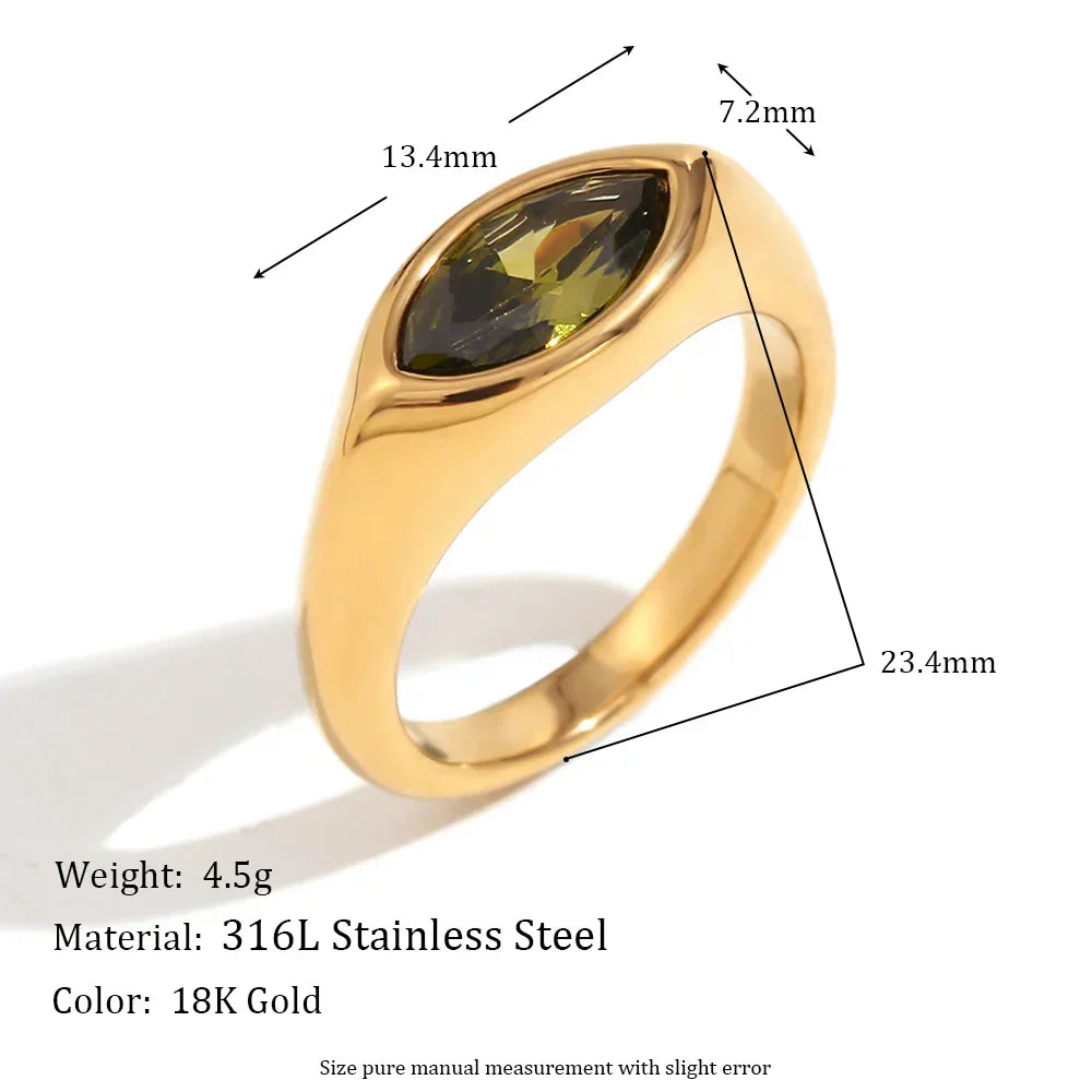 Belle Horse Eye Seal Rings