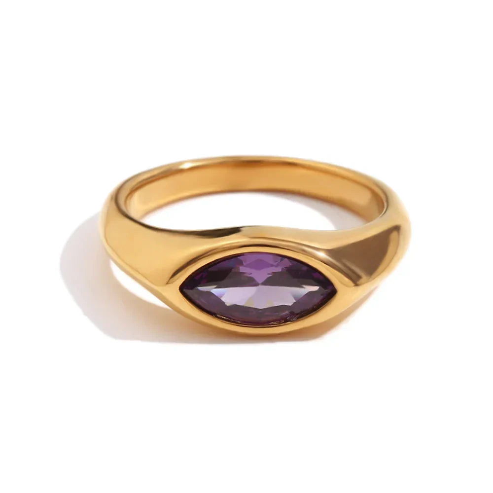 Belle Horse Eye Seal Rings