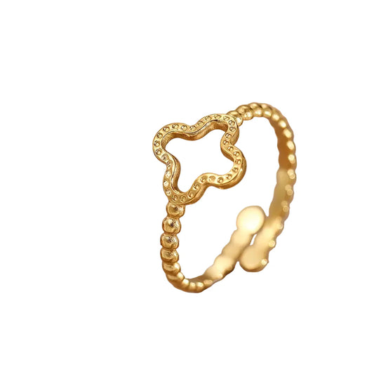 Four-Leaf Clover Ring